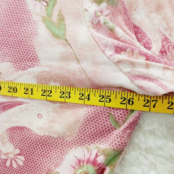 T-Shirt Powder Pink Daisy Paisley Bloomcore Whimsycore Couquette Y2K Size 2X - Picture 3 of 11